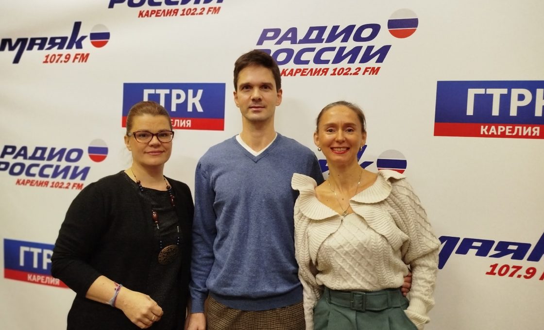 05.11.2025 — Карельские музыканты Елена Магницкая и Денис Козлов исполнили «Песню ветра» композитора Анастасии Сало на фестивале «Пять вечеров»