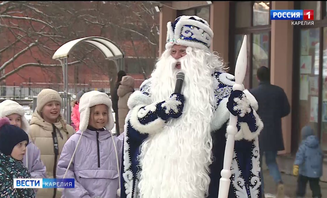 Лучший Дед Мороз России собрал жителей Петрозаводска на танцевальном празднике