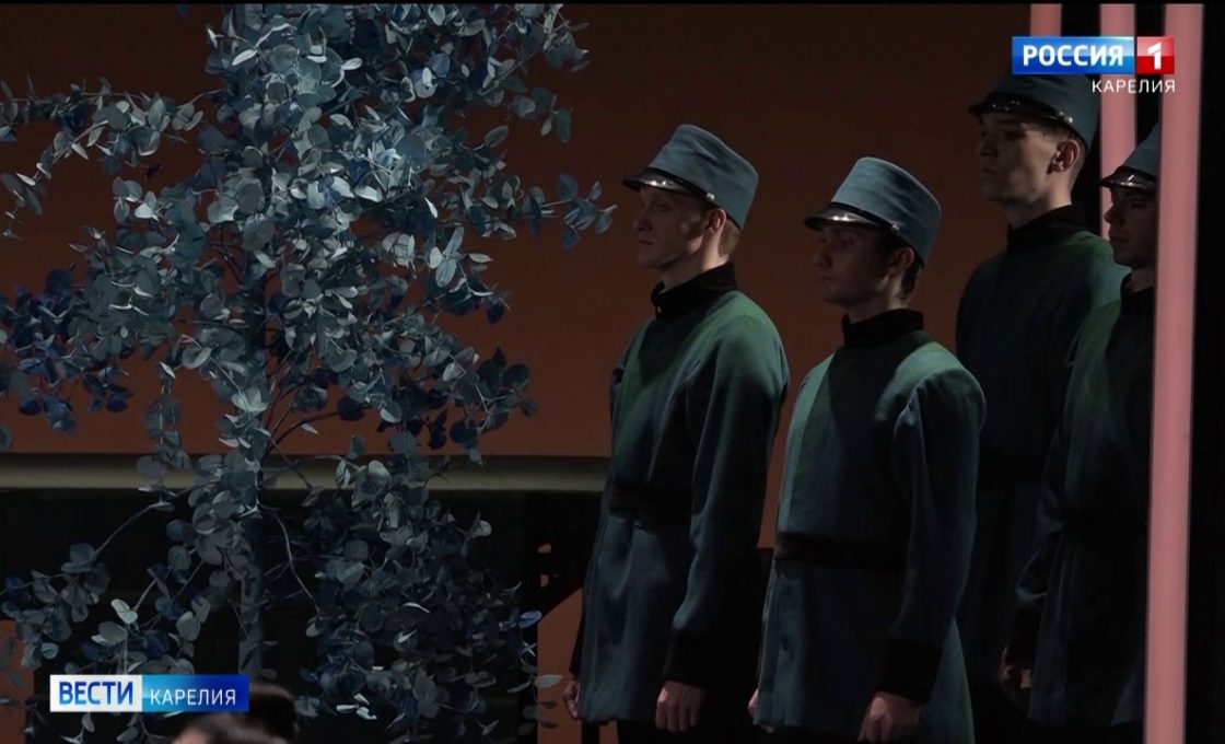 «Фиалку Монмартра» Имре Кальмана представил Музыкальный театр Карелии к своему 70-летию