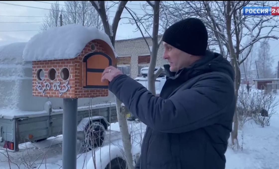 Победители нашего конкурса кормушек продолжают принимать поздравления