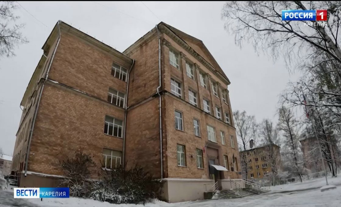 Петрозаводской школе №10 требуется ремонт