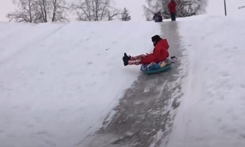 С начала года уже семь детей пострадали после катания на «ватрушках» в Карелии