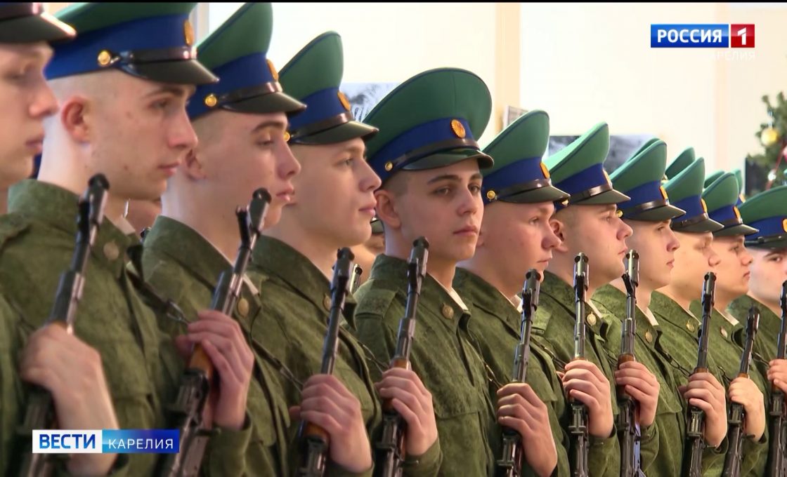 В подразделениях пограничной службы Карелии пополнение