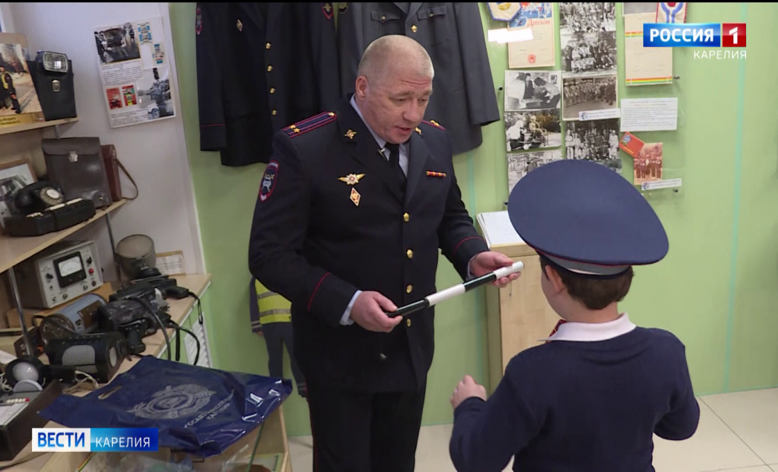 Госавтоинспекция Карелии поддержала всероссийскую благотворительную акцию «Елка желаний»