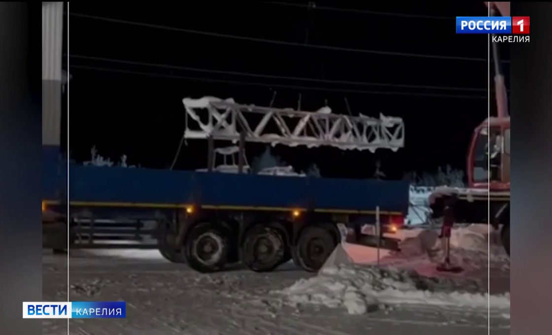 Из Карелии в Мурманскую область направлены спецопоры для поврежденных линий электропередачи