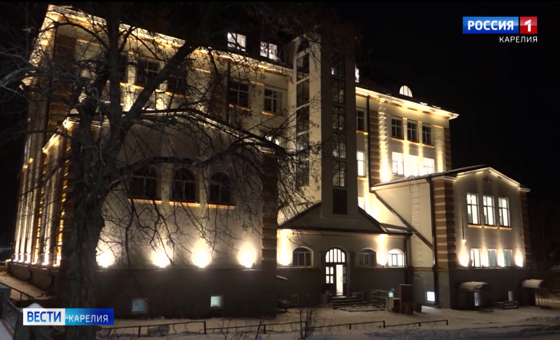 Ученики сортавальской школы вернулись в обновленное историческое здание