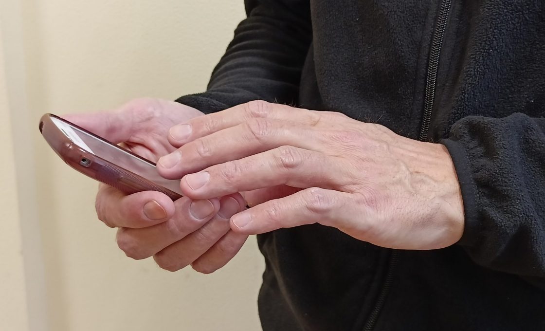 Костомукшанин инвестировал мошенникам более 150 000 рублей