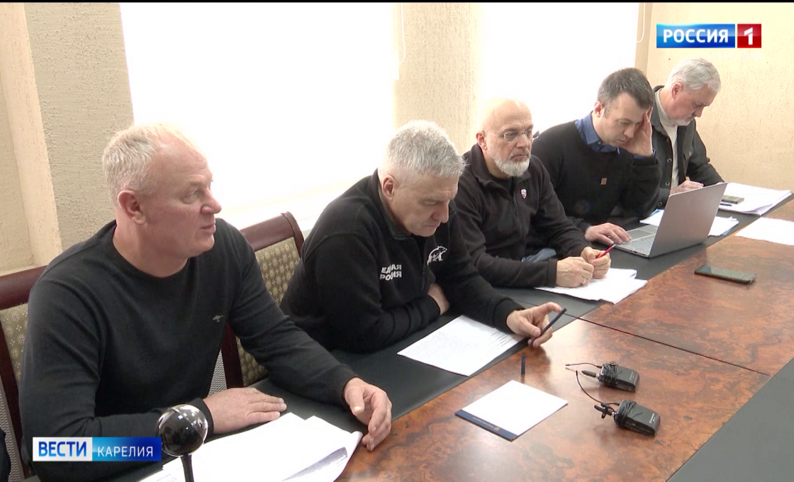 Артур Парфенчиков провёл личный приём жителей Сортавальского округа