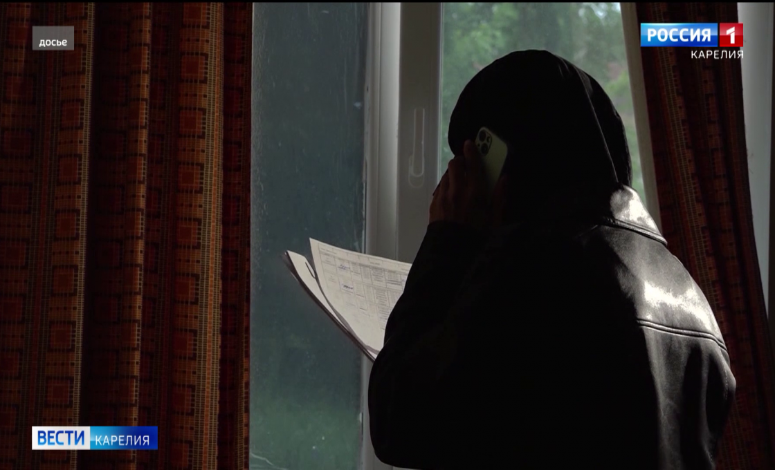 Студентка из Петрозаводска лишилась 100 тысяч рублей, ожидая букет от тайного поклонника