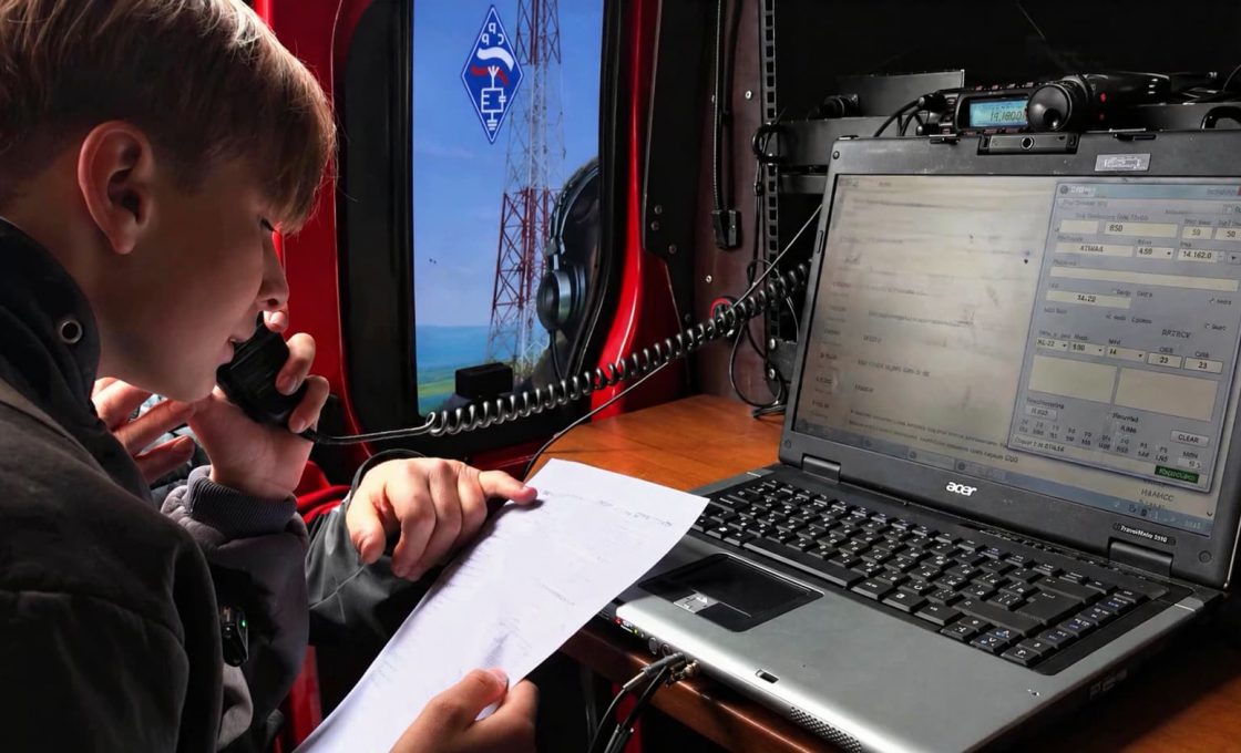 Школьники из Надвоиц вышли на связь с ДНР и Приморьем