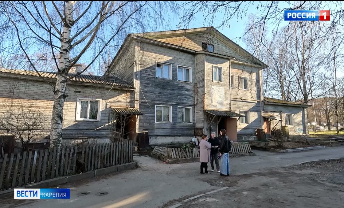 Жители одного из домов в Петрозаводске страдают от бездействия коммунальщиков