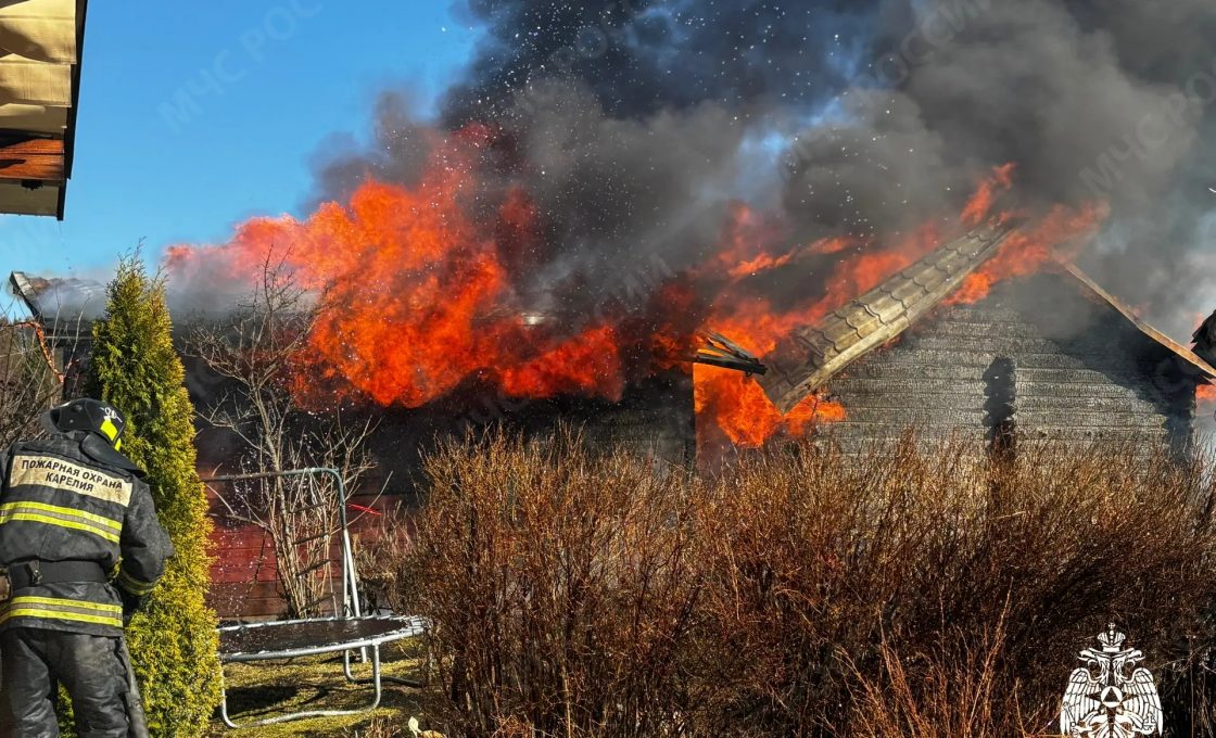 Крупный пожар произошел в Прионежском районе
