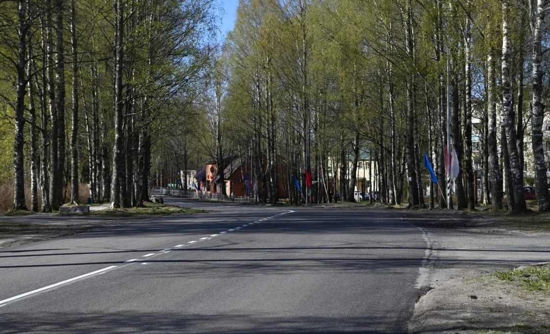 По просьбам жителей в Пряже отремонтировали две улицы