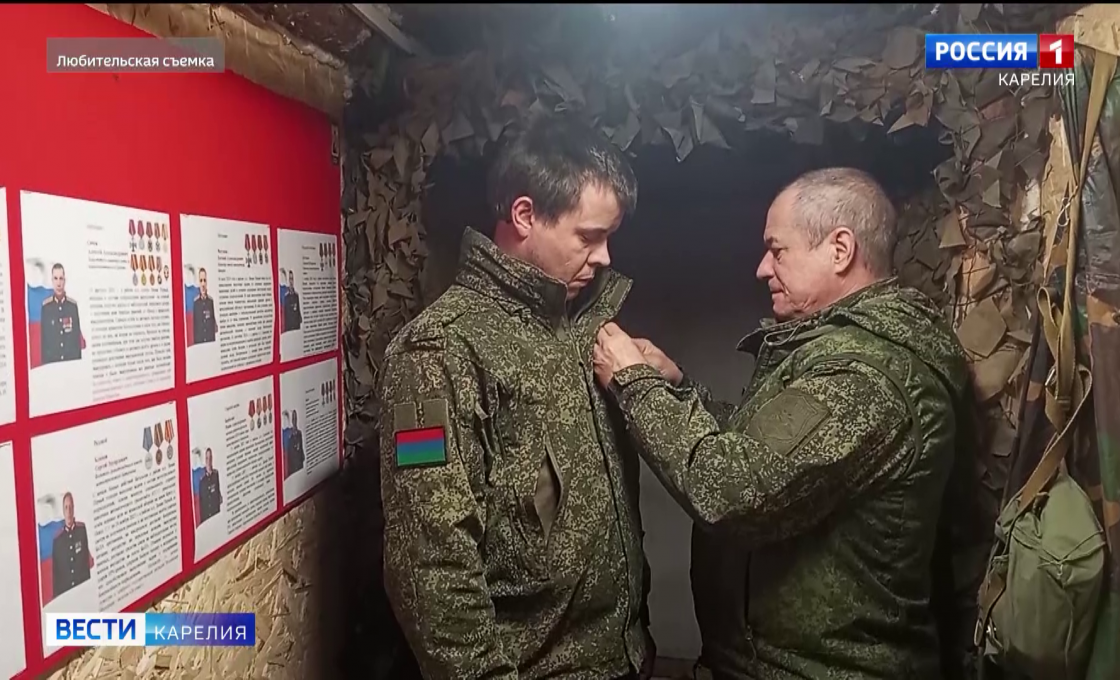 Свои поздравления с Днем России передают бойцы карельского мотострелкового батальона
