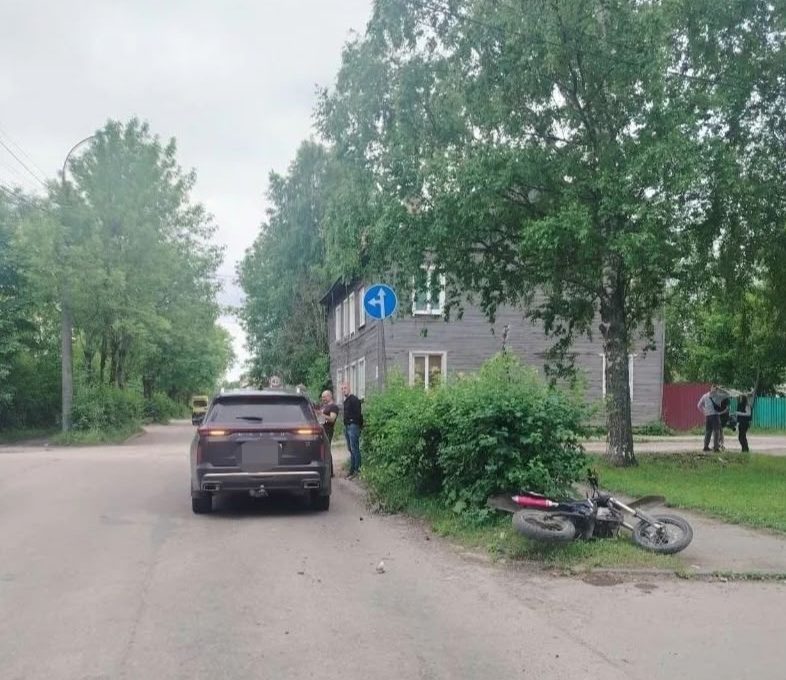Несовершеннолетний юноша пострадал в ДТП в Сортавале