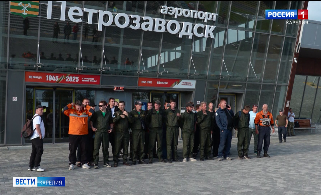 Карельские пожарные-десантники вернулись из Красноярска