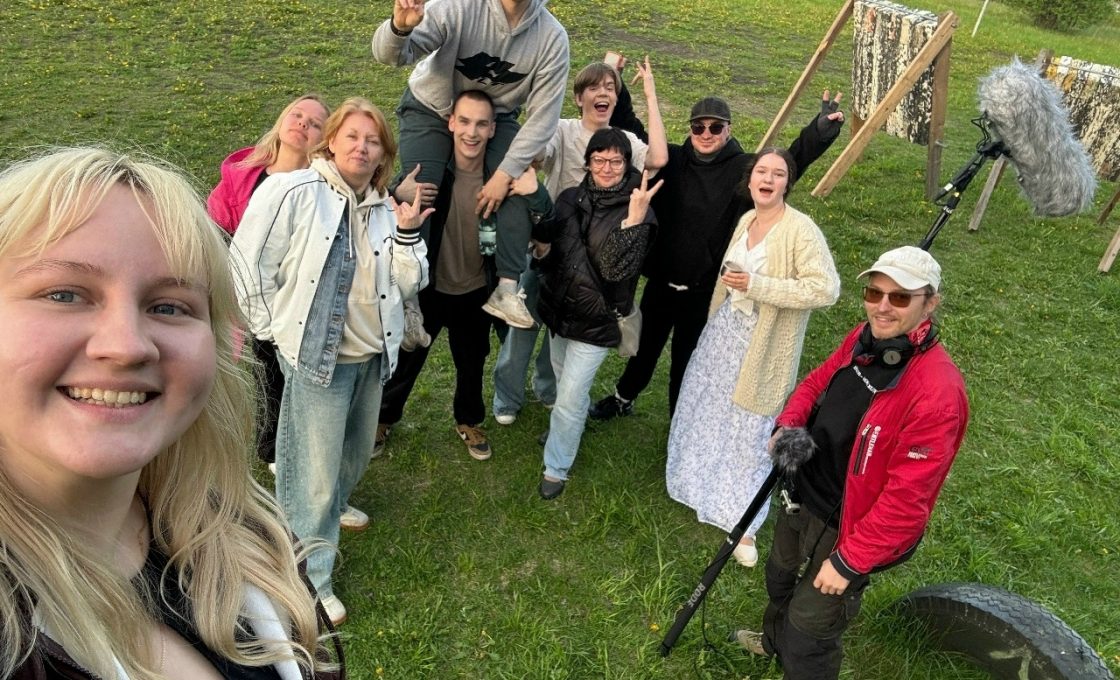 22.09.2026 — В Петрозаводске состоялась премьера короткометражного фильма «Пока светит солнце»
